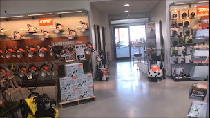 Photo n°2 de NOVA Gap à Gap (Atelier de réparation de tracteurs)