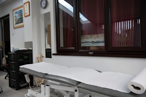Ishu Physio Centre - Visual