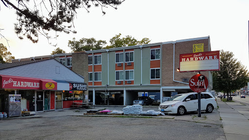 Jack's Hardware - Visual