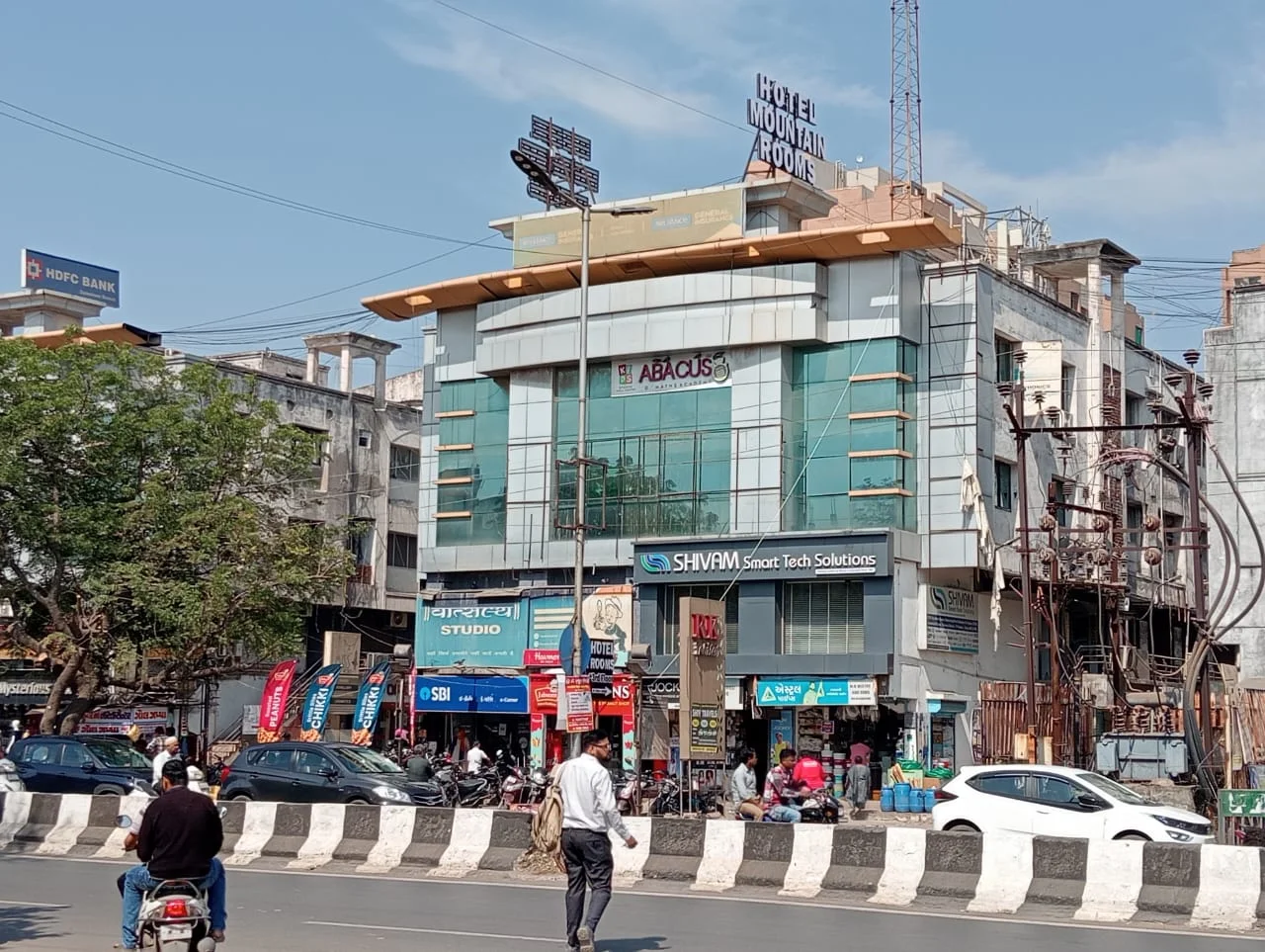 Hotel Mountain,Bharuch