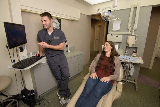 Dr. Thomas Sammons & Dr. Ann Laurent Dental Artistry