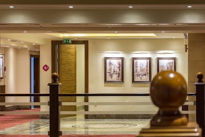 Photos of La Roche Hotel