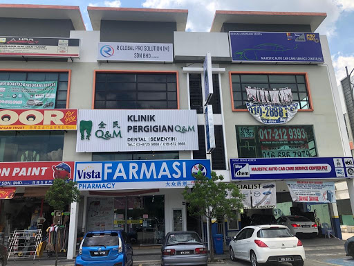 Q & M Dental Clinic - Semenyih (Invisalign Braces Provider)