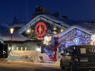 Photo n°13 de Taxi Aix les bains : VSL, Taxi conventionné CPAM, Aéroports, gares, toutes distances à Aix-les-Bains (Service de transport)