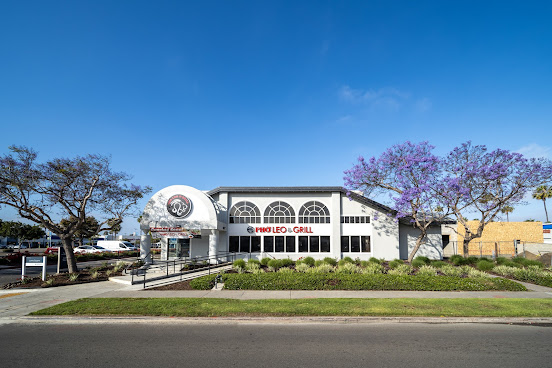 Pho Leo & Grill by null