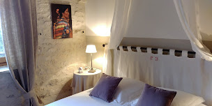 Photo n°37 de LA VAYSSADE - Gîtes & Chambres de Charme - Spa & Piscine - Pension Chevaux à Lalbenque (Lodge)