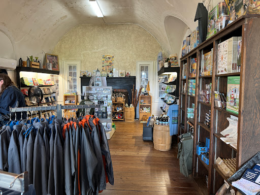 Sutler Store - Visual