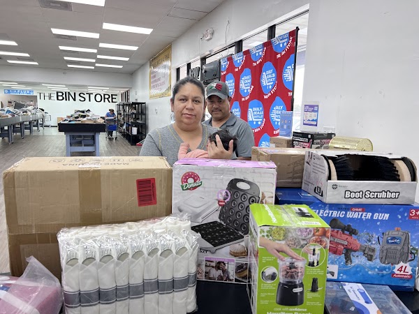DAILY DEALS OUTLET - THE BIN STORE photo 1