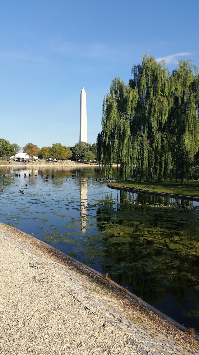 56 Signers of the Declaration of Independence Memorial