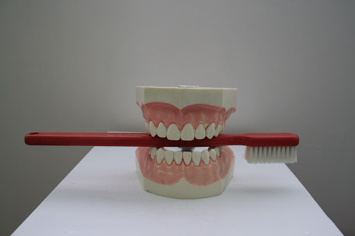 Studio Dentistico Peroni Dr. Gian Pietro - Thumbnail