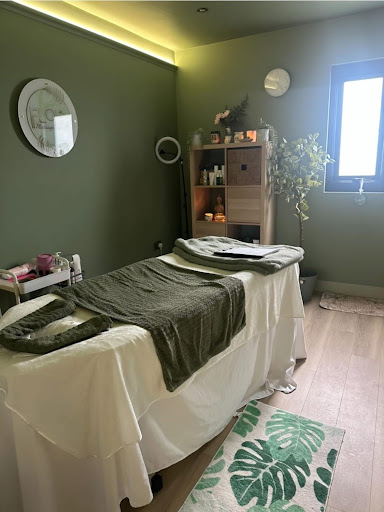 FLoE Massage Therapy