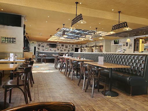 Café Leffe Tours