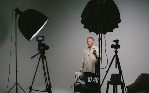 One76 Studio - Visual