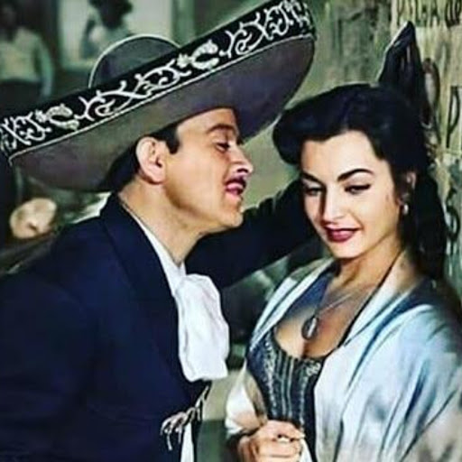 MARIACHI REAL SAN LUIS