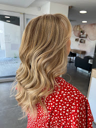 Photo n°19 de Le salon à Craponne (Salon de coiffure)