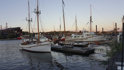 Fjäderholmarna båthållplats - Thumbnail