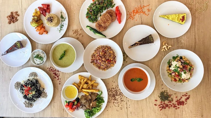 Vyro Raw & Vegan Bistro