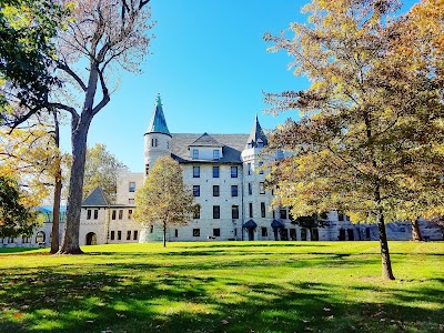 Lewis and Clark Community College Benjamin Godfrey Campus