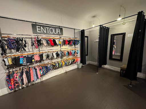 Entour - Visual