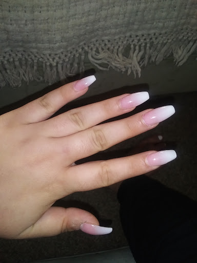 Newark Nails - Thumbnail