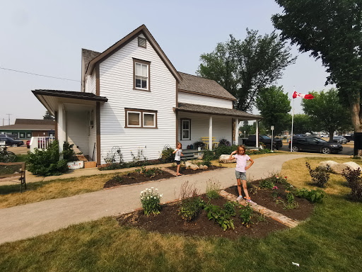 Michener House Museum & Gardens
