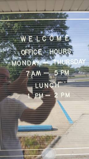 Everett Robert DDS - Visual