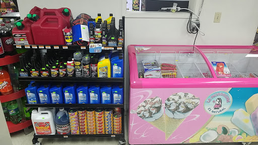 Top Hat Mini Mart - Visual