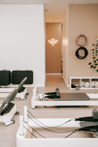 Honey and Co Pilates - Thumbnail
