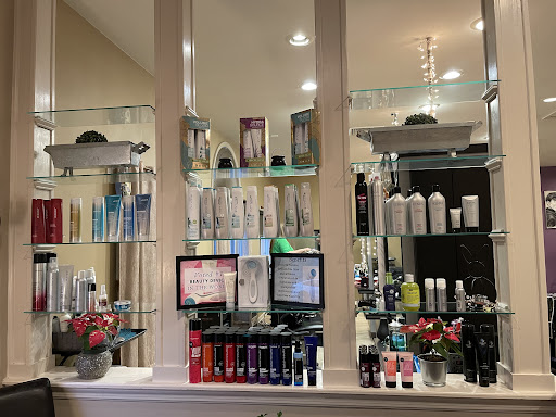 Deserrie's Salon Gallery - United States