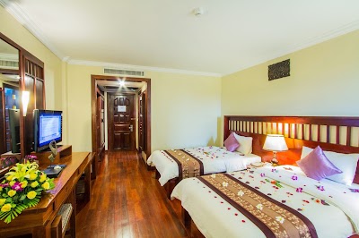 Photos of Royal Empire Hotel