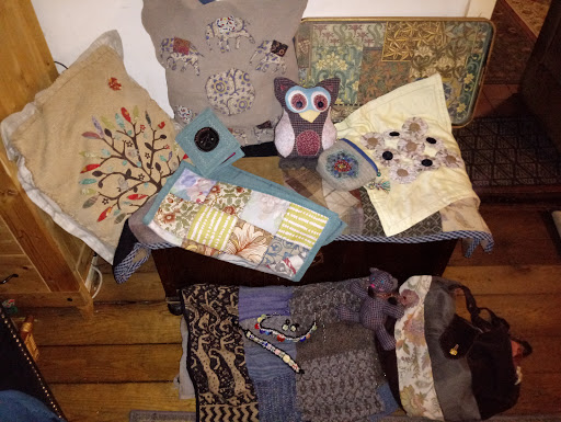 Quirky Cottage Crafts - Thumbnail