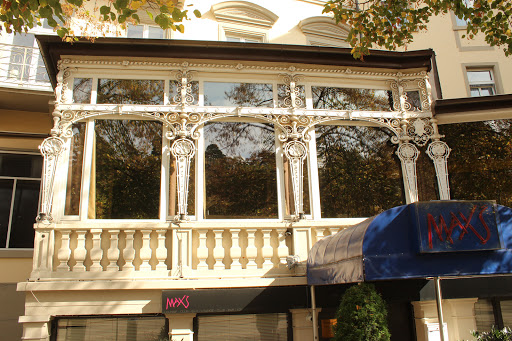 Max’s Bar - Thumbnail