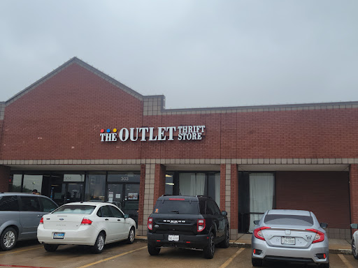 Midlothian plaza