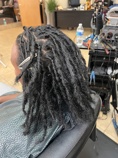 Symone Styles Beauty Salon Gallery - United States