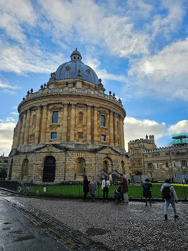 City Sightseeing Oxford - Visitor Information Point - Thumbnail