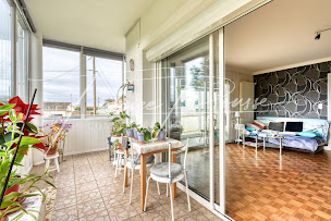 Photo n°1 de Fabrice Pousse - Immobilier à Tonnay-Charente (Agence immobilière)