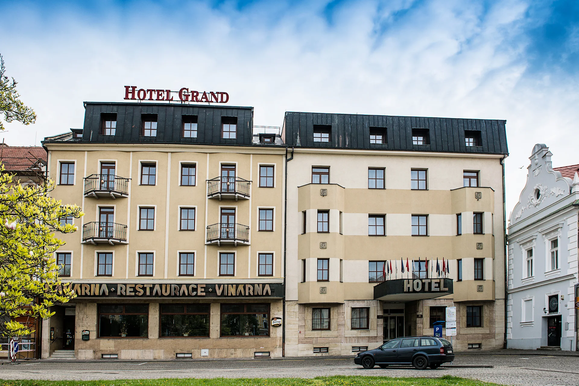 Hotel GRAND