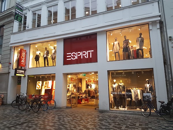 Esprit, +45 77 75 38, 48, København, Danmark