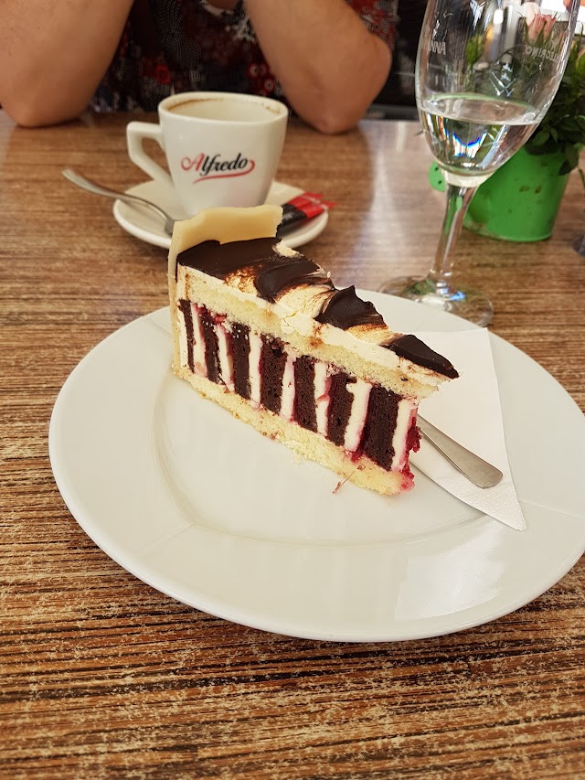 Ristorante Classico Italiano Gaststätte