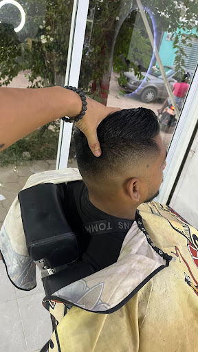 Luxury: Barber & Grooming
