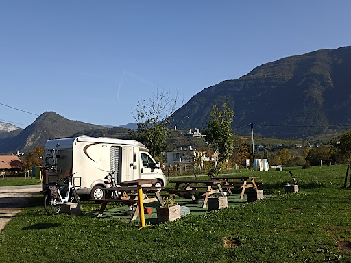 Photo de Gîte Arthur et Germaine à Saint-Jeoire-Prieuré (73190)