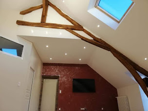 Photo n°10 de Nuances Déco à Héry (Peintre en bâtiment)