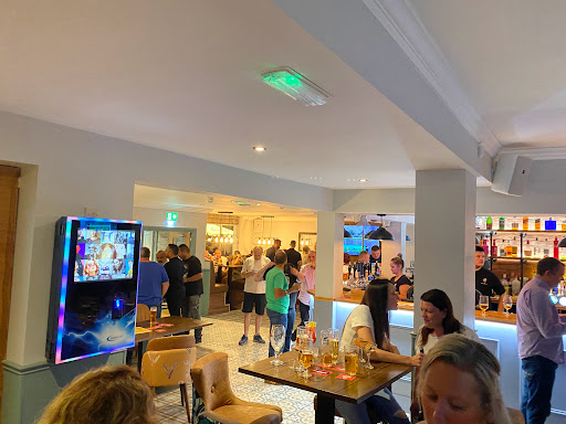 The Mount Tavern Public house & Restaurant