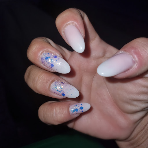 KEN Beauty Nails