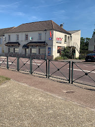 Photo n°4 de Au Bon Accueil à Magnanville (Sandwicherie)