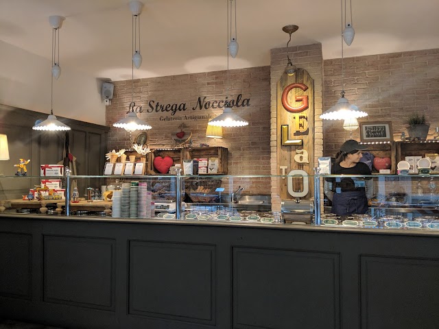 Gelateria Artigianale La Strega Nocciola