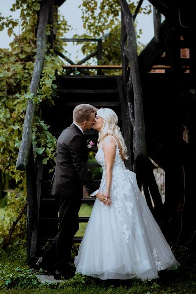 Fotógrafo de casamento Piotr Młynarczyk (mlynarczykfoto). Foto de 25 de fevereiro 2020