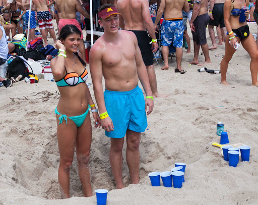 Kia and Ben playing beer pong during spring break, Fort Lauderdale.