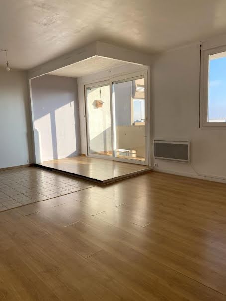 Vente appartement 2 pièces  à Romainville (93230), 219 000 €