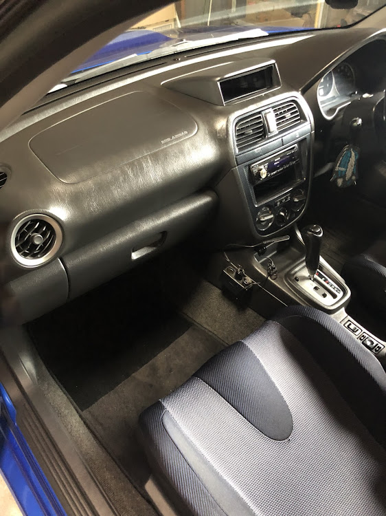 インプレッサ WRXの右斜め前写真展・洗車に関するカスタム事例の投稿画像3枚目